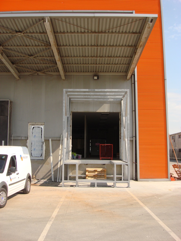 PAW Menteşeli Rampa Yükleme Alanı Dış Cephe