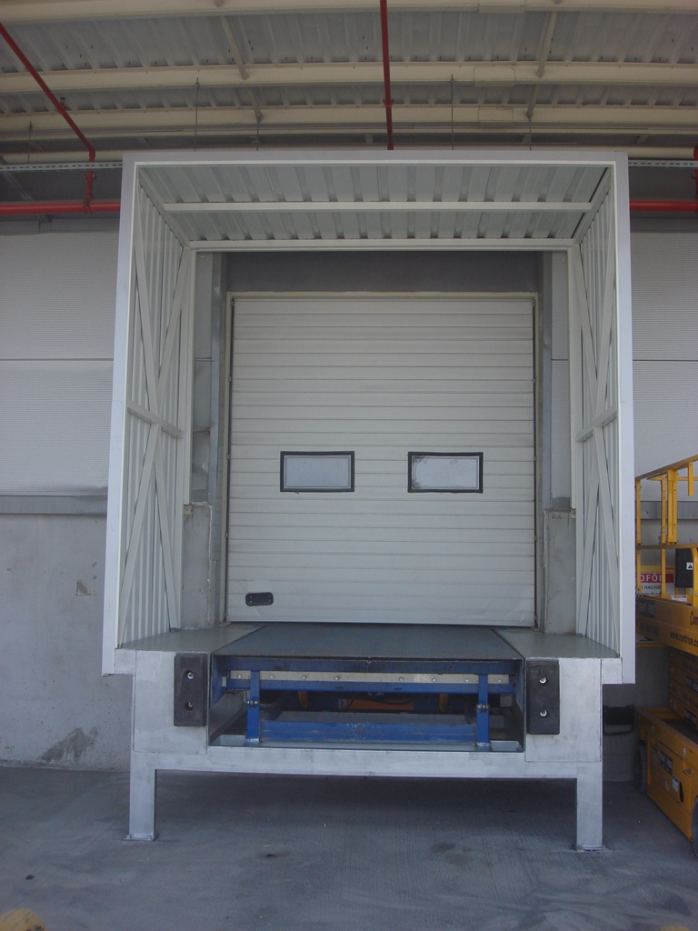 PAW Teleskopik Rampa Yuva Çalışma Dock Sistem